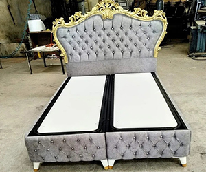 Images of Royal Carved Beds